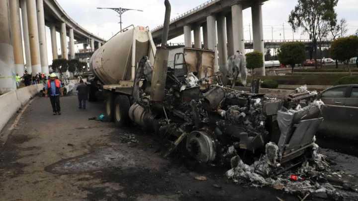Accidente de pipa de gas en Iztapalapa fue por «falta de pericia y exceso de velocidad», afirma la Fiscalía de CDMX