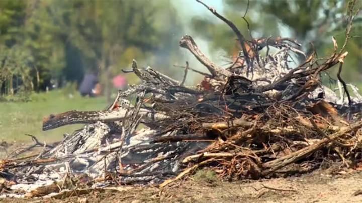 El Departamento de Bomberos de Moody levanta la prohibición de quemas al aire libre
