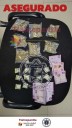 COMISARÍA DE TLALNEPANTLA DETIENE A DOS SUJETOS CON MÁS DE 100 BOLSAS DE PRESUNTA DROGA
