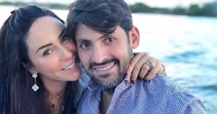 Detienen en Miami a Víctor Álvarez Puga, esposo de Inés Gómez Mont