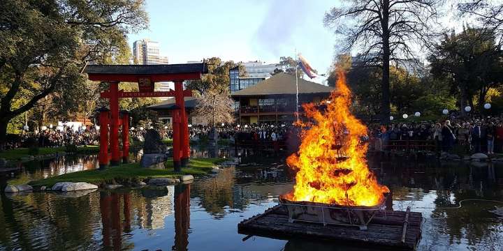 El Festival del Fuego: tradición japonesa y renovación espiritual en el corazón de Buenos Aires