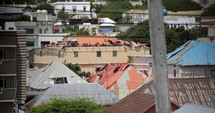 Somali government forces end a 6-hour siege at a major prison, killing all 7 attackers