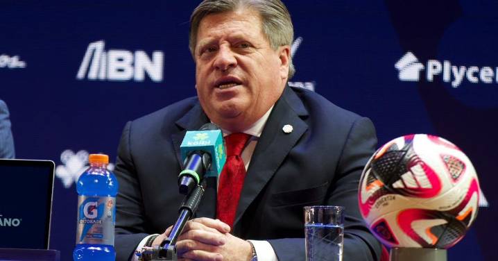 Miguel Herrera enfrenta una semana decisiva en la eliminatoria rumbo al Mundial 2026