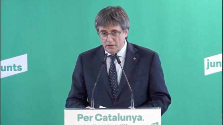 Puigdemont deja la gobernabilidad en manos de su militancia y culpa al PSOE de la ruptura: "Sólo les mueve el tacticismo"