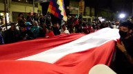 "Esto es una batalla": peruanos reaccionan a la noticia de la destitución de Dina Boluarte