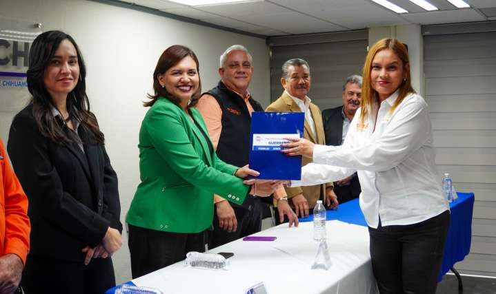 Entregan bonos de Recuperación y del Día del Docente a personal jubilado y pensionado del subsistema federalizado