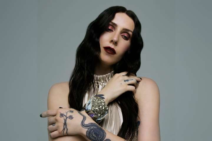 20 Facts About Chelsea Wolfe