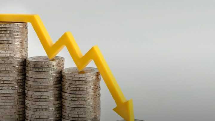 Tras caer durante seis meses, la economía argentina ya está en recesión