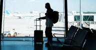 Health alert issued to holidaymakers planning to travel on planes