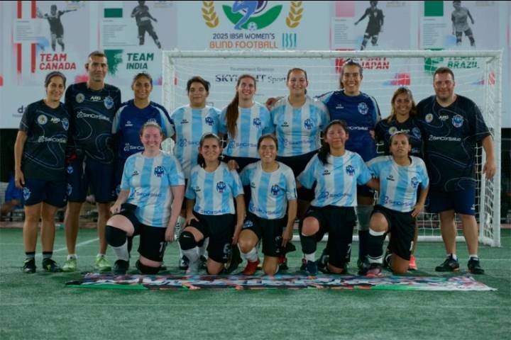 Las Murciélagas se consagraron bicampeonas del mundo al vencer a Inglaterra