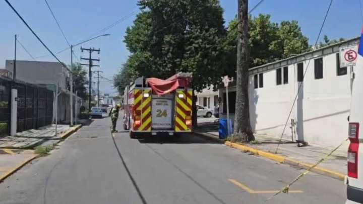 Explosión Provoca Incendio en Salón de Fiestas de Monterrey, Nuevo León