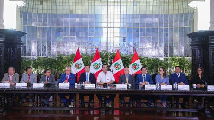 Presidente José Jerí Oré y alcaldes de Lima acuerdan implementar medidas contra la delincuencia