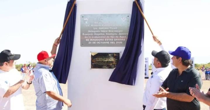 Ojo de Agua estrena gradas y arranca la Liga de Béisbol 2025