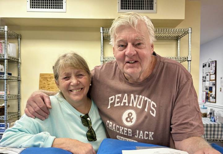 Mullins Family Brings Meals and Kindness to Glenville
