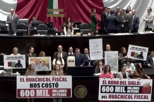 Discuten Ley Aduanera entre reclamos por huachicol fiscal