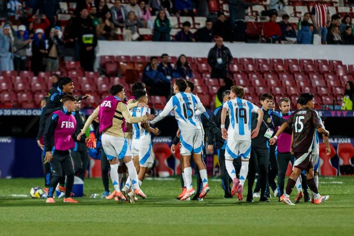 No gustó nada: la burla del plantel de Argentina que indigna a México tras su eliminación del Mundial Sub 20