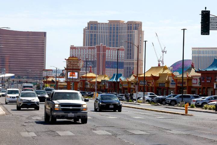 Chinatown, Shanghai plazas to be connected with new crosswalk