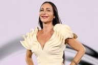 Ana Milán (51 años): "Siempre me lavo el cuerpo con pastilla de jabón, no uso geles nunca y me hidrato mucho la piel con aceites dentro de la ducha"