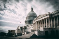 Pequeñas empresas de Washington D.C. sufren: El cierre del gobierno congela préstamos de la SBA y frena contratos