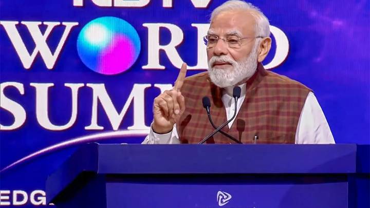 ‘India won’t stop, won’t halt’: PM declares at World Summit 2025 amid robust growth