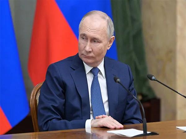 Piece of puzzle: Putin demands key Ukraine region in return for peace