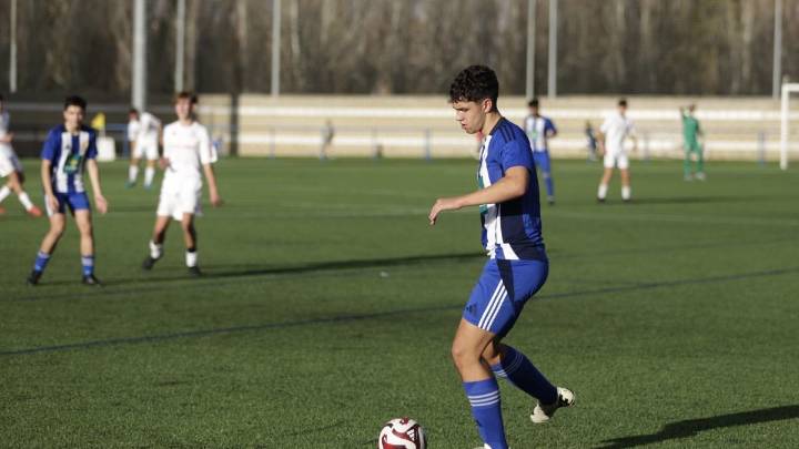 Lío arbitral en el Ponferradina-Peña de la categoría Regional Juvenil