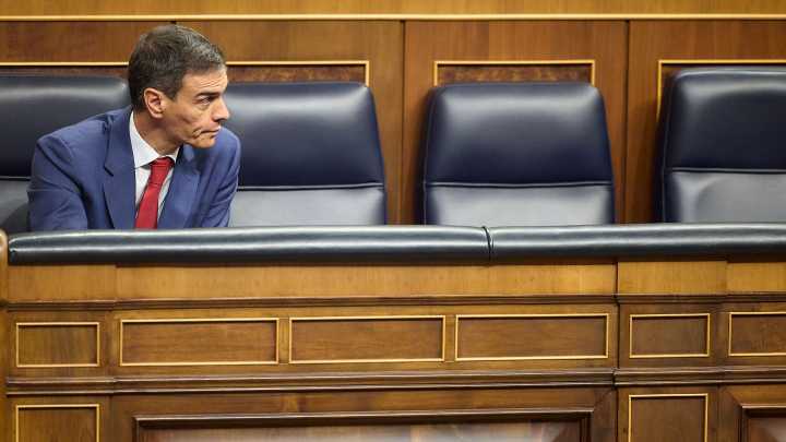 Sánchez y Feijóo se ven las caras en el Congreso en una sesión marcada por el aborto y el caso Koldo