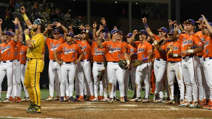 Clemson baseball dances, backflips to win over Savannah Bananas