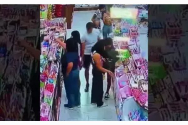 LO BUSCAN! Migraciones y fuerzas federales en alerta por la detención del hombre acusado de fotografiar a una menor