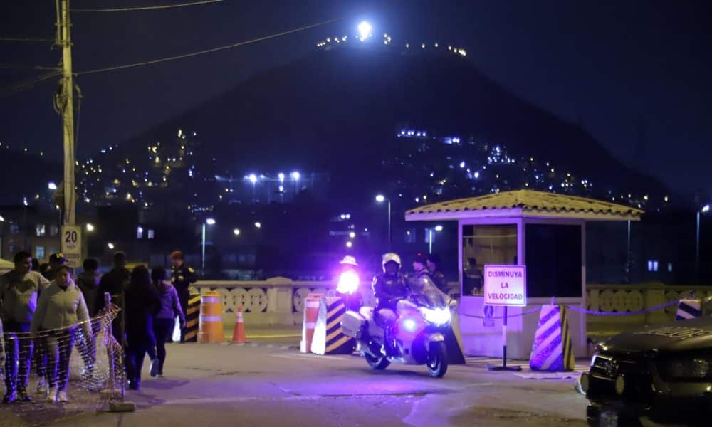 Boluarte permanece en el Palacio de Gobierno de Lima ante rumores de posible dimisión