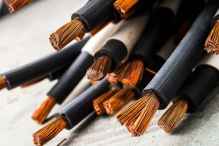 Cable stock under ₹40 jumps 4% after securing purchase order for aluminium cables