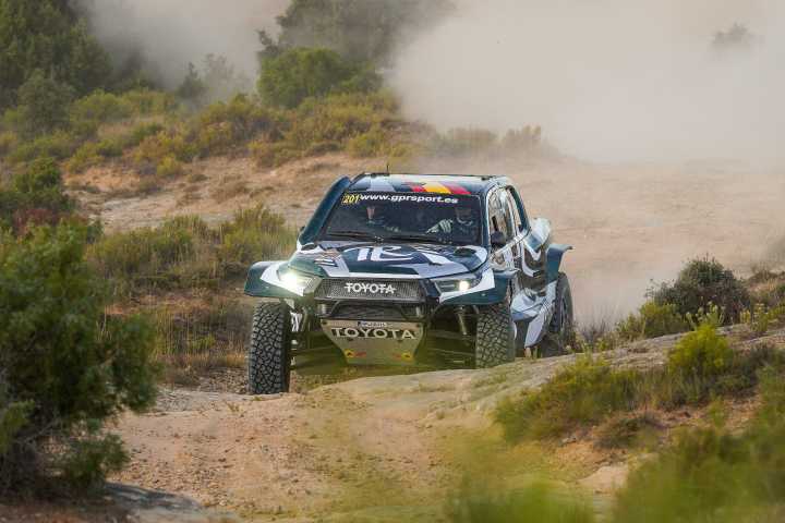 El conquense Luis Recuenco y David Oliveras ganan el XI Rallye de Cuenca