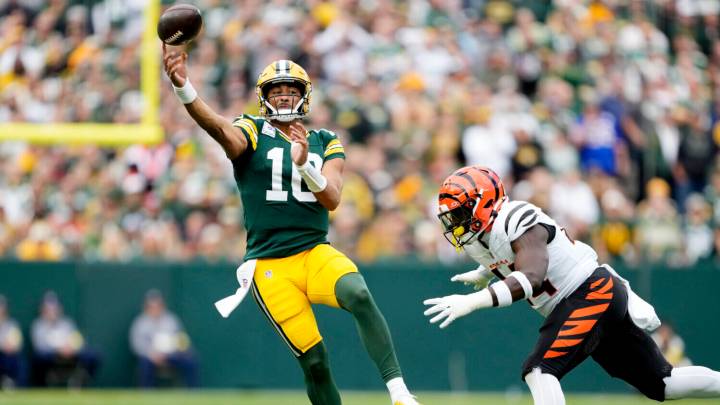 Jordan Love, Packers Get Back On Track Against Bengals