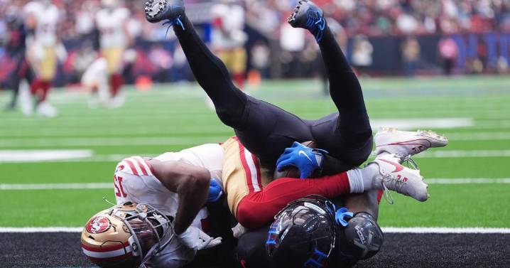 Texans' top-rated defense faces challenge in Broncos, who have won 5 straight