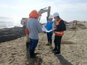 La Libertad: Ejecutan enrocado en Taquila para proteger el litoral y recuperar la playa