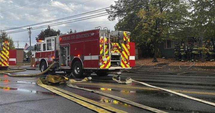 Firefighters tackle structure fire in Spokane Valley