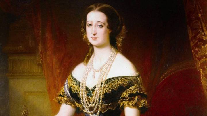 Quién era Eugenia de Montijo: la emperatriz española a la que que el robo del Louvre ha vuelto a poner de actualidad