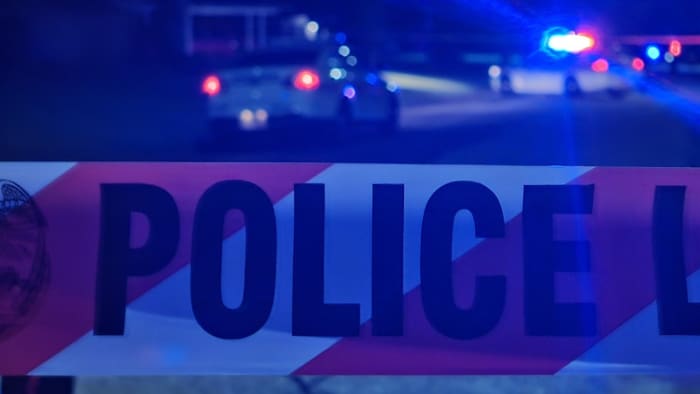 Police ask for witnesses to come forward after 2 men shot early Sunday morning  outside Jacksonville bar