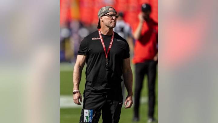 UH football strength, performance coach Kurt Hester dies after cancer battle