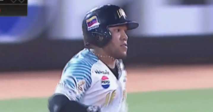 Alexi Amarista a un jonrón de los 50