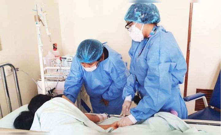 Minsa inmoviliza lotes de Edetoxin, medicamento responsable del brote de bacteria Ralstonia Picketti: hay 28 infectados en 6 hospitales