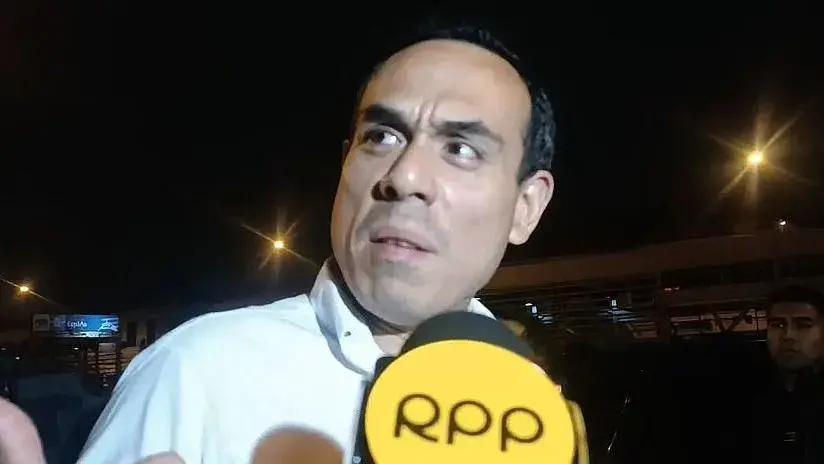José Jerí visitó la Comisaría Alfonso Ugarte, pero no encontró al comisario: “Debería estar en una posición de alerta”