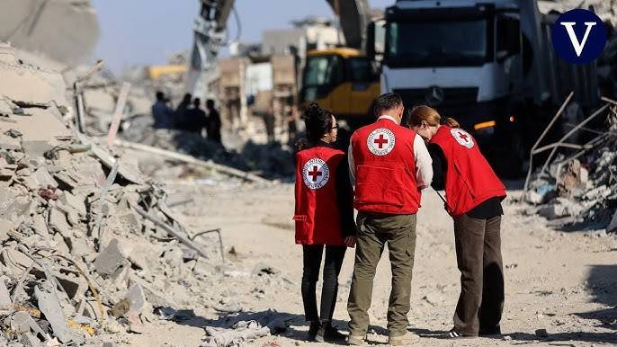 VIDEO: Equipo de Egipto entra en Gaza para ayudar a buscar cadáveres de rehenes