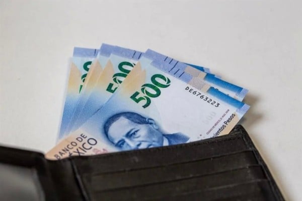 Impactan aranceles aumentos salariales