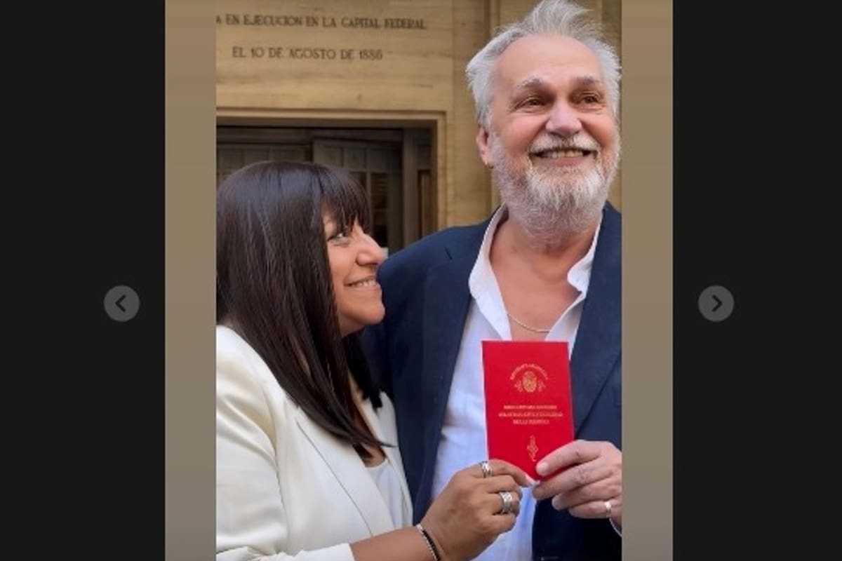 A los 73 años. El emotivo casamiento de David Lebón: los músicos famosos que oficiaron de testigos y los videos de la ceremonia
