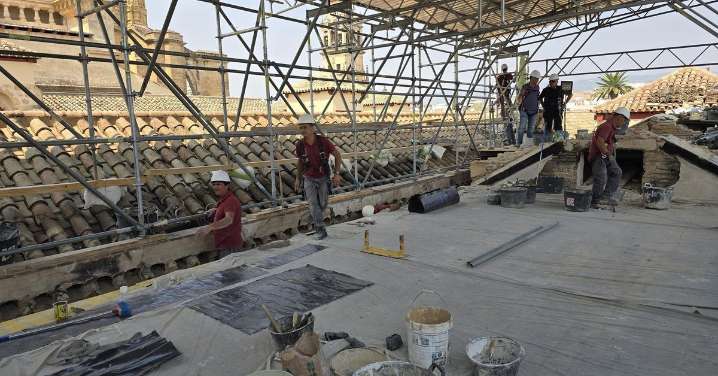 El Cabildo remite a Cultura la primera fase de la restauración de las cubiertas de la Mezquita afectadas por el incendio