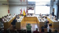 Suspenden 45 minutos el Pleno de Retiro por la protesta de usuarios de los centros de mayores