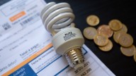 Gobierno anuncia devolución de casi $2.000 por error en cobro de luz: se descontará durante 6 meses