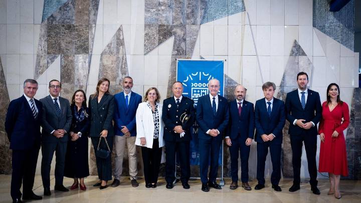 La Policía Local de Málaga celebra los actos del día de su patrón y reconoce actuaciones destacadas