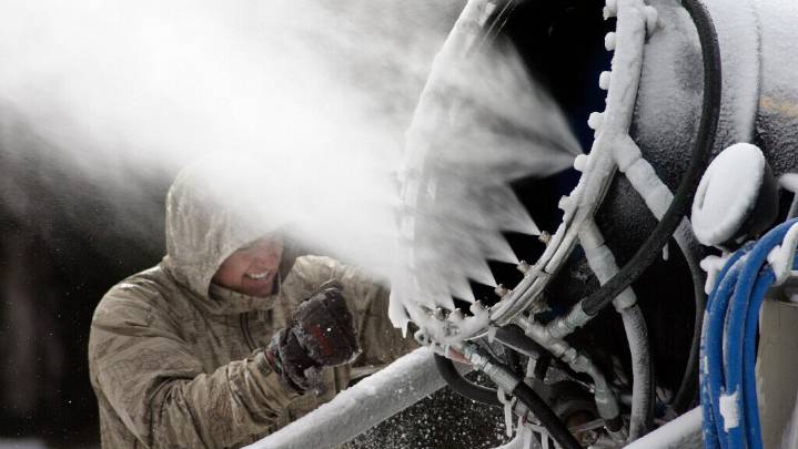 Ski areas adopt wastewater for snowmaking. Will Utah join?